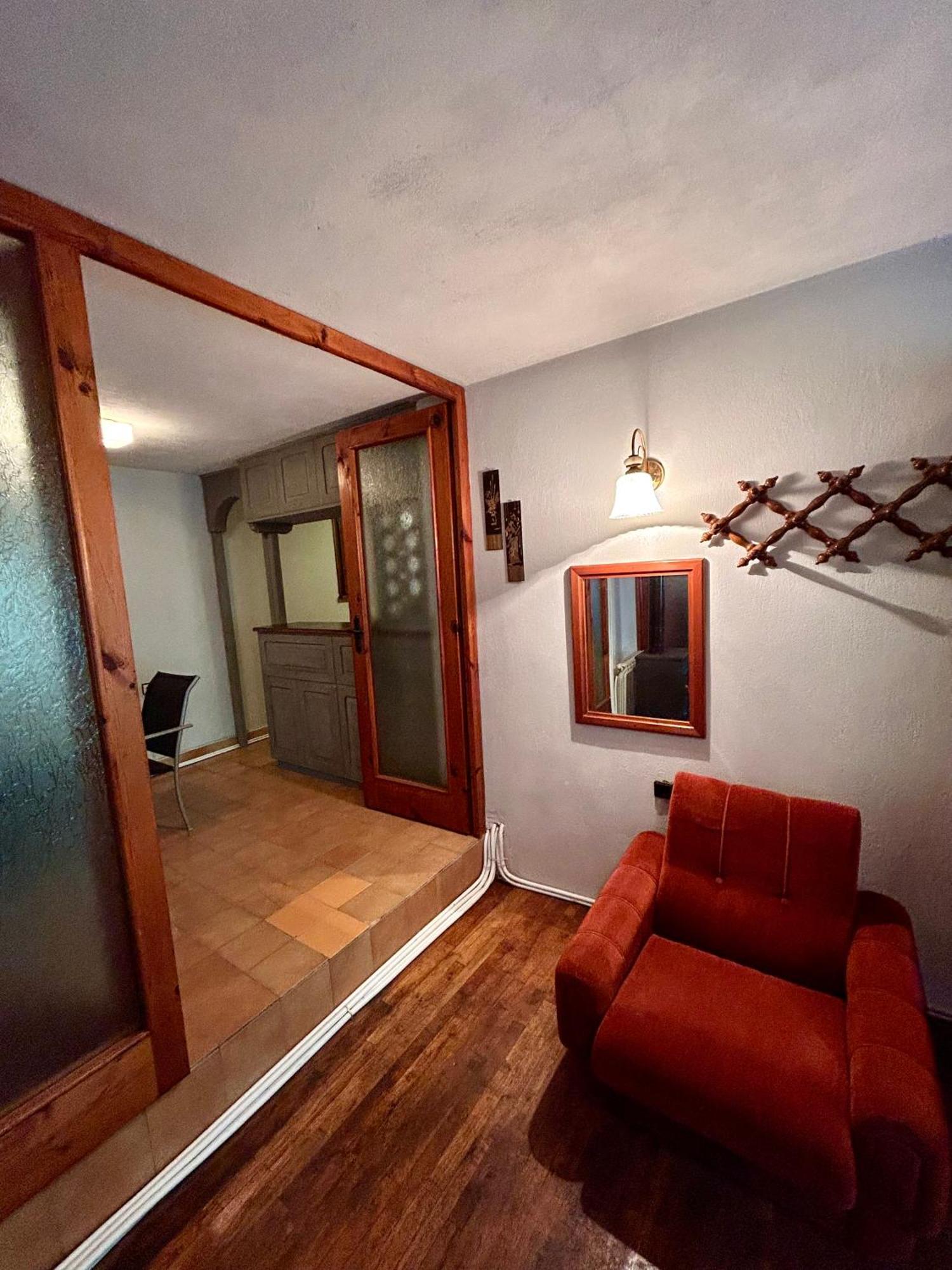 Luylyana Guesthouse Ribarica Exterior foto